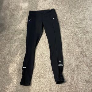 Black lululemon leggings